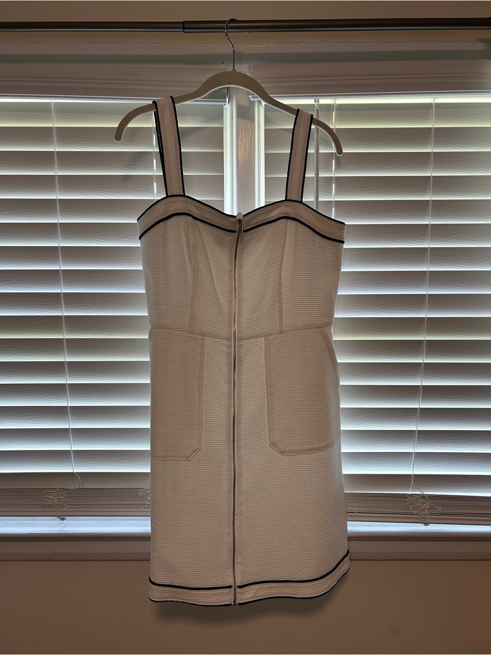 Ann Taylor Cream Textured Zip-Front Dress with NavyTrim NWT Size 6